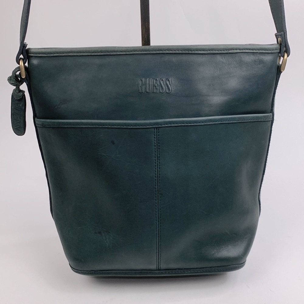 Guess Vintage Shoulder Bag Zip Close Pocket Dark Gray Black Genuine Leather
